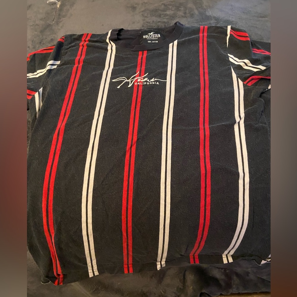 Hollister T-shirt